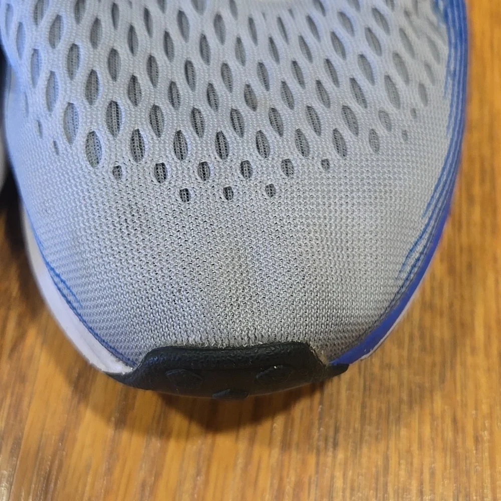 Nike Gray and Blue Athletic Sneakers - Picture 8 of 15